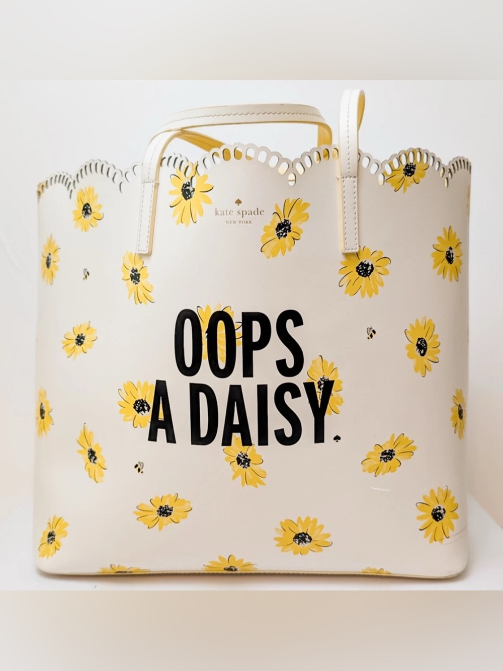 Kate Spade Oops A Daisy Large Len Tote with damage